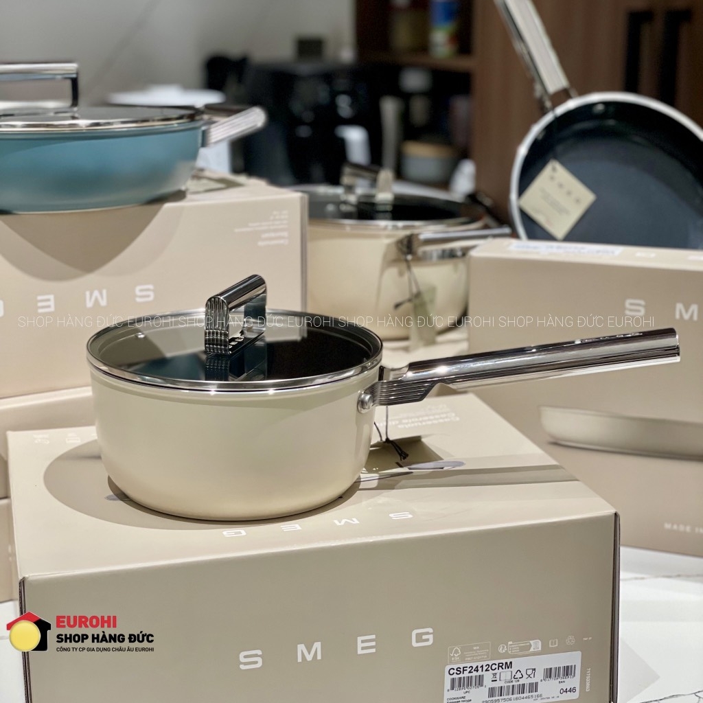 Quánh SMEG SPF2012CRM 20cm màu kem (vung kính)