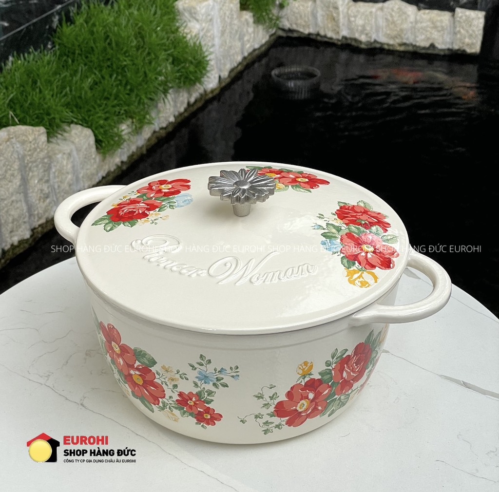 Nồi gang The Pioneer Woman 24cm 4.7L hoa đỏ (112000.02)