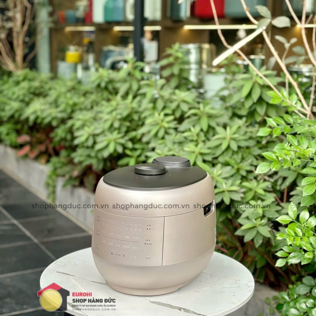 Nồi cơm điện cao tần áp suất kép Cuchen CRT-UPDS0670SB 1.08L lòng nồi inox (màu vàng đồng)