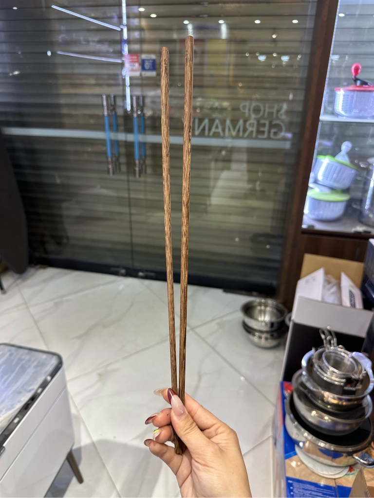 2 chiếc Đũa xào Tewa( tách lẻ)