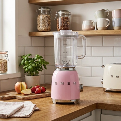 Máy xay sinh tố SMEG BLF03PKEU màu hồng