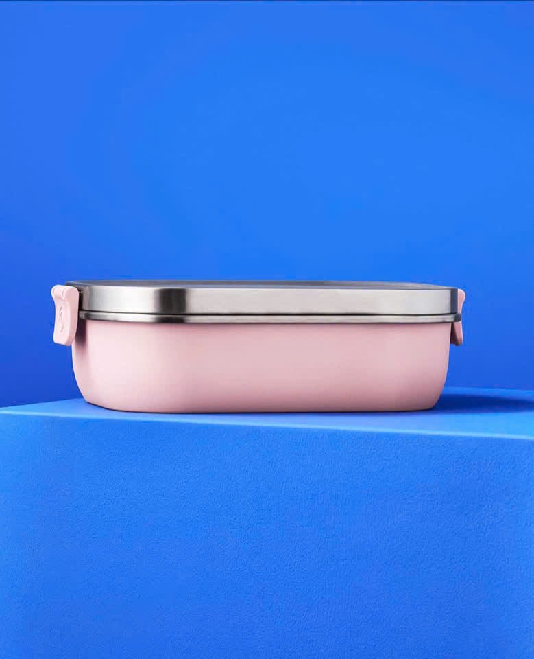 Hộp đựng thực phẩm Le Creuset On The Go 900ml màu hồng nhạt 21,8*15,3*6,4cm (41069227770001)