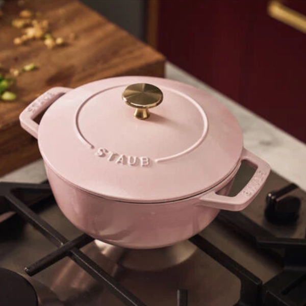 Nồi gang Staub Wanabe Hồng 18cm 1.66L (117318131)