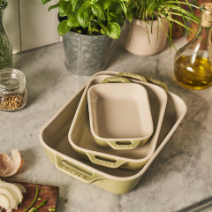 Set 3 khay sứ Staub màu xanh (14-20-27cm)