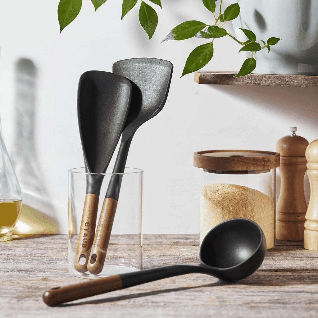 Set 3 dụng cụ nhà bếp Staub 1027296