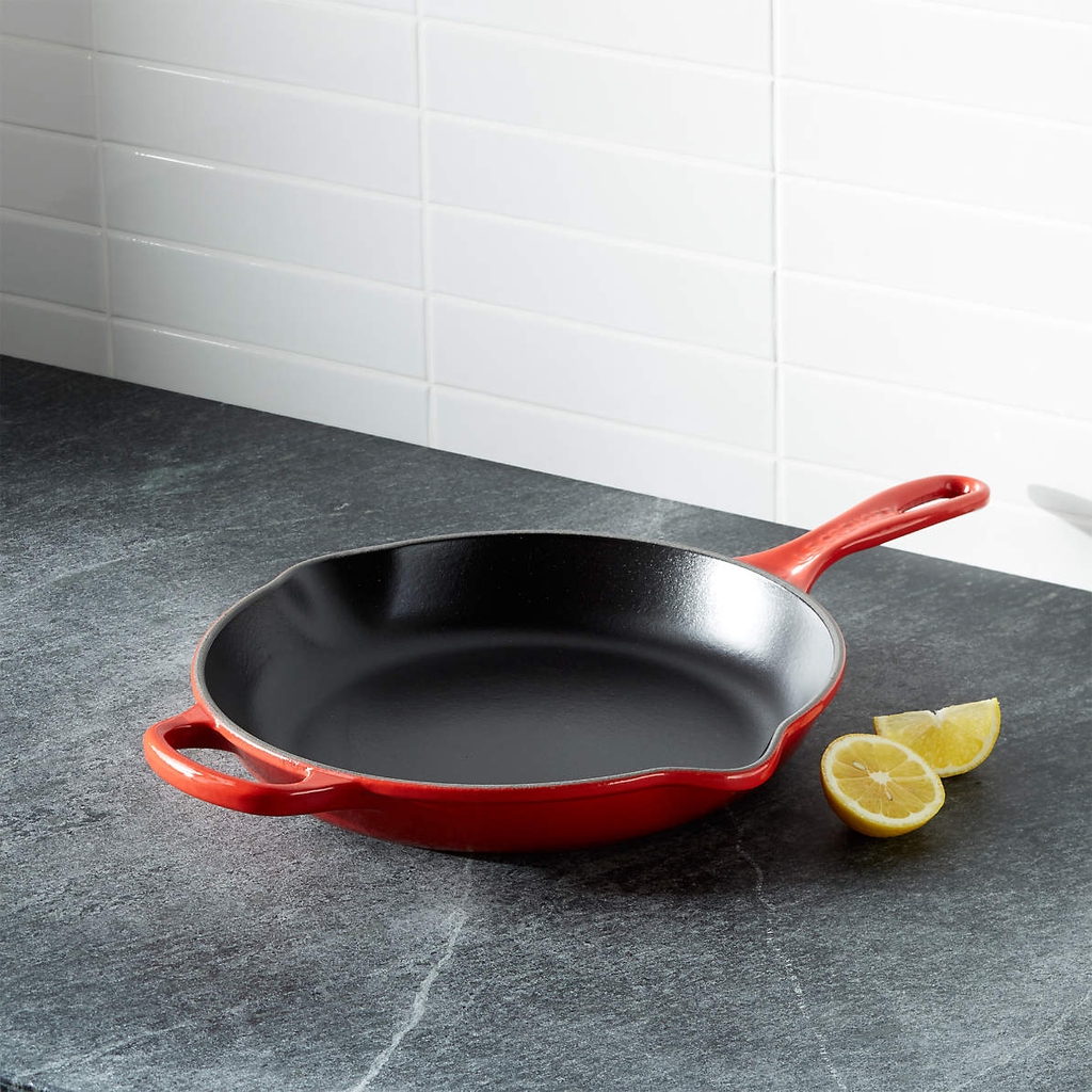 Chảo gang Le Creuset 23cm màu đỏ 20182 23 06 00422