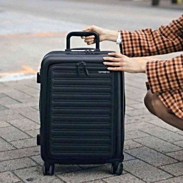 Vali Samsonite Stack'd Easy Access 55/20 Cabin màu đen