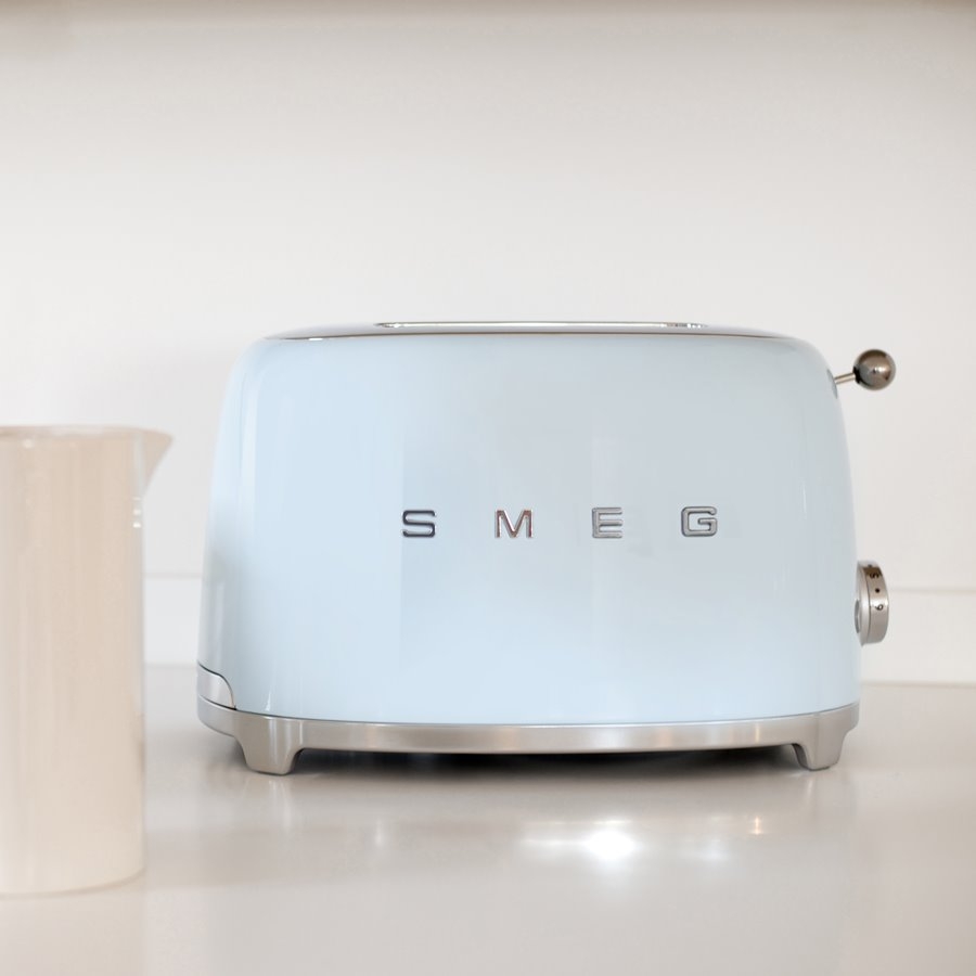 Máy Nướng Bánh Mì Smeg TSF01PBEU Pastel Blue