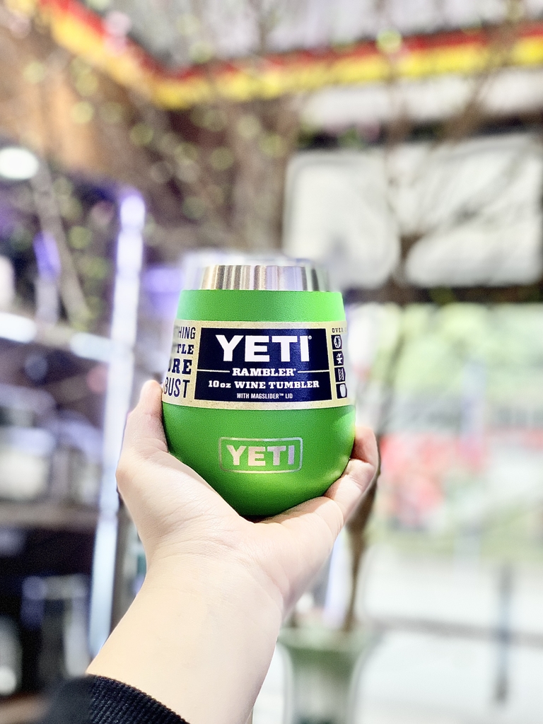 Cốc giữ nhiệt Yeti Wine 300ml Canopy Green hình trứng màu xanh lá