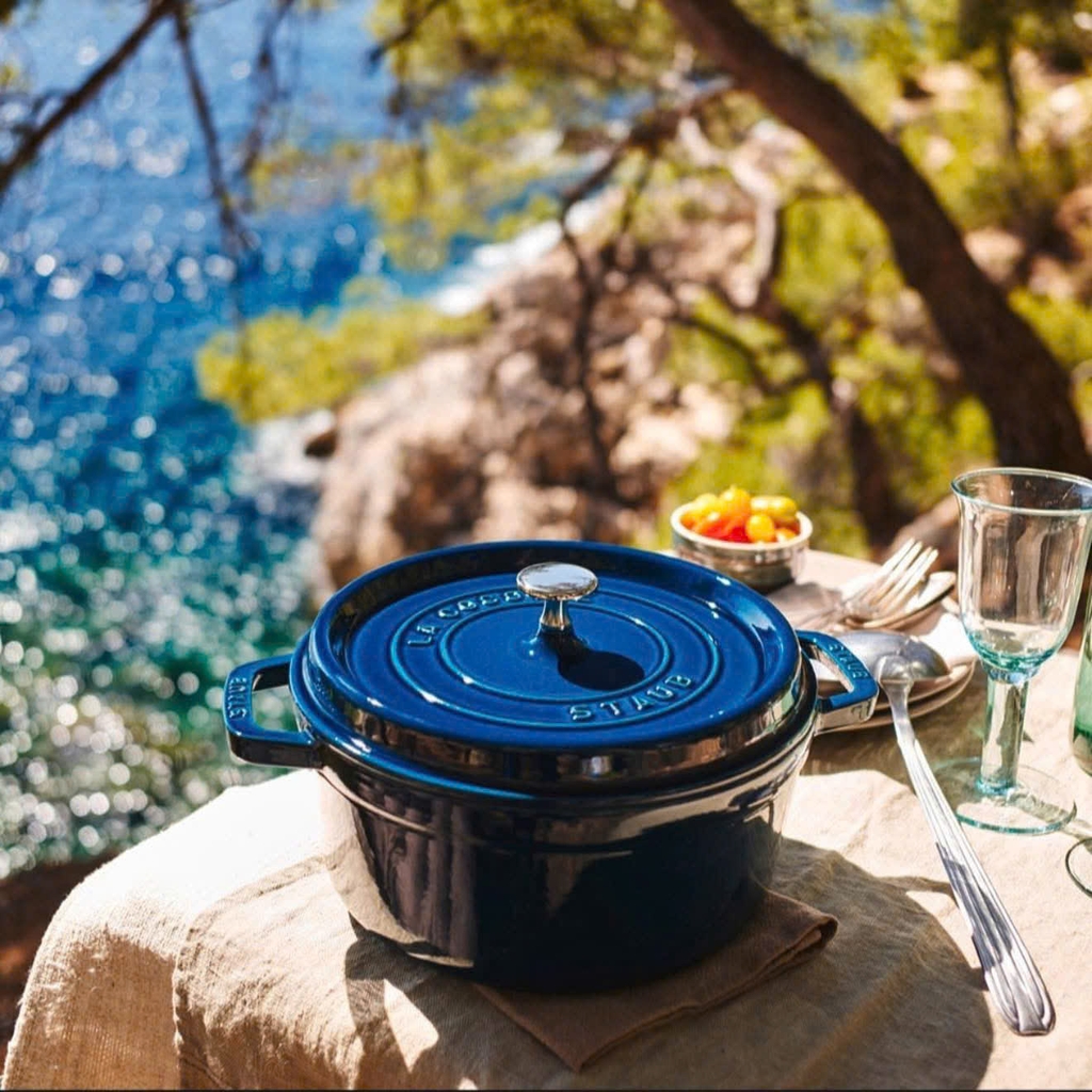 Nồi gang Staub Lamer 18cm 1.7L màu xanh cổ vịt (11018237)