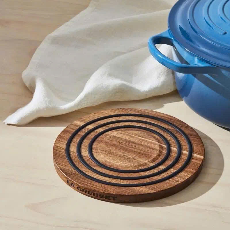 Lót nồi từ tính Le Creuset Acacia 20cm