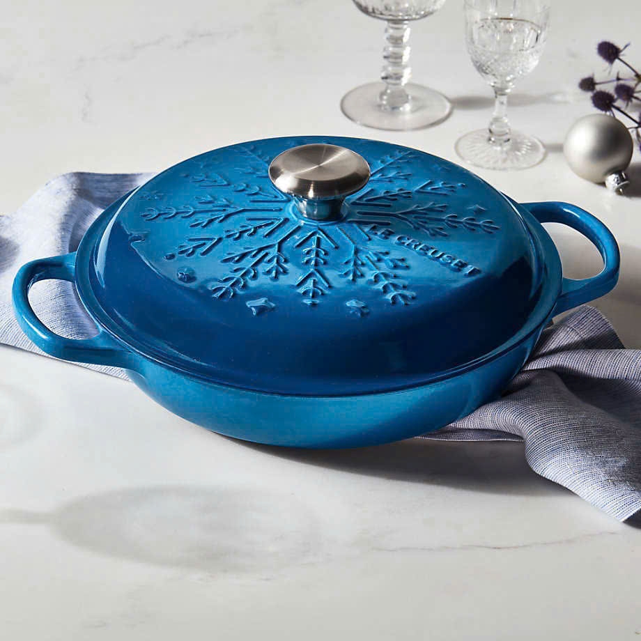Chảo gang Le Creuset có nắp 26cm 2.2L bông tuyết xanh  (21969 26 20 02457)