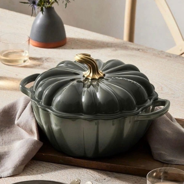 Nồi gang bí ngô Le Creuset Thyme 24cm 3.7L (21238 24 17 34441)
