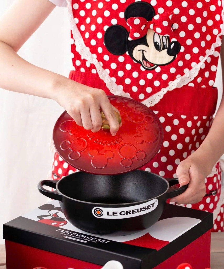 Nồi gang Le Creuset Marmite Mickey 18cm 1,3L (21897 18 98 00464)