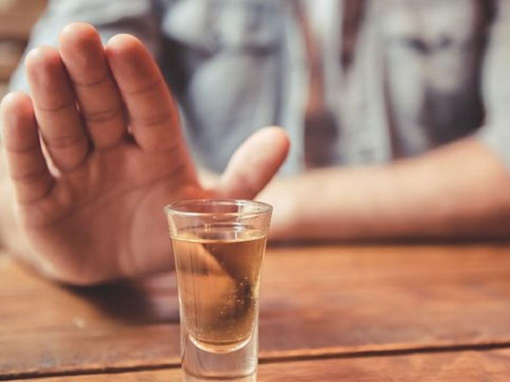 5 lợi ích với cơ thể bạn khi bạn ngừng uống rượu