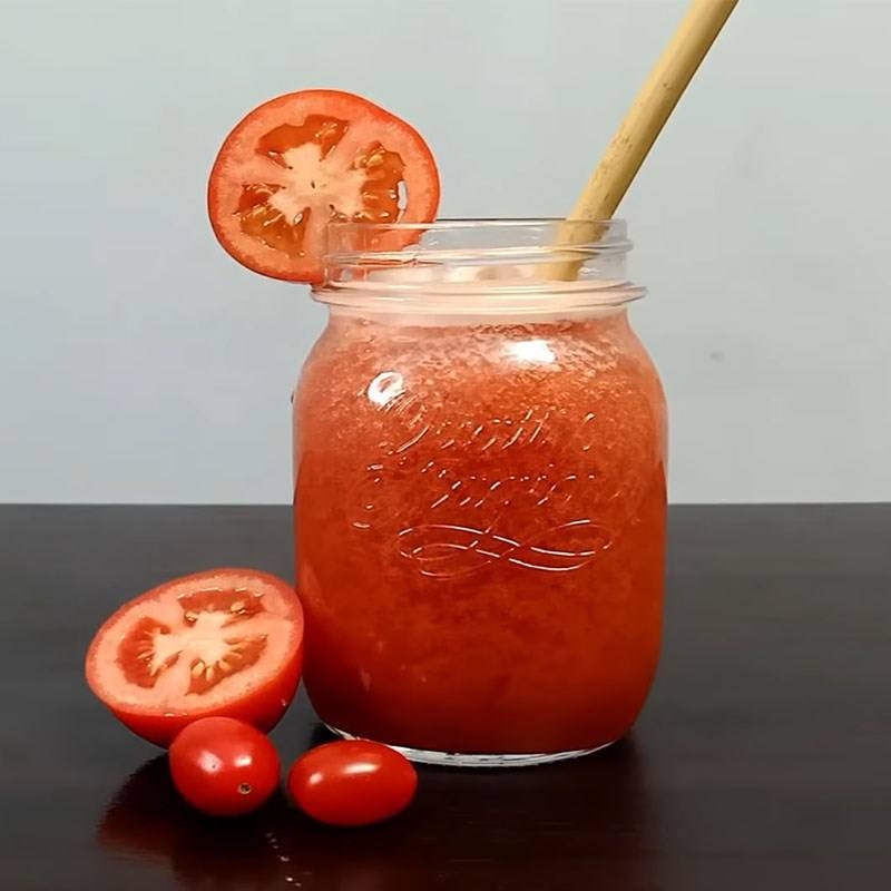 Nước ép cà chua giảm thiểu triệu chứng mãn kinh