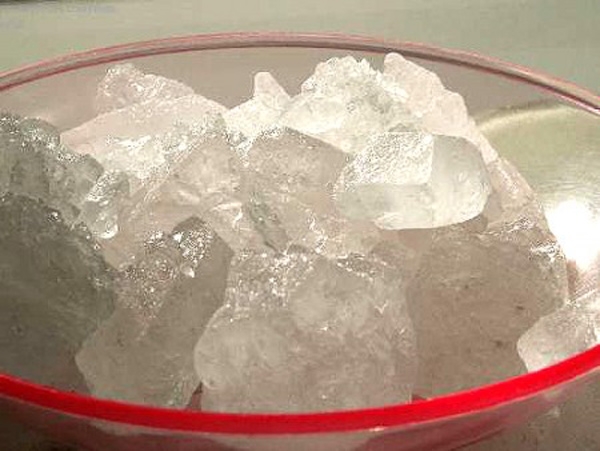 6 công dụng chữa bệnh của phèn chua