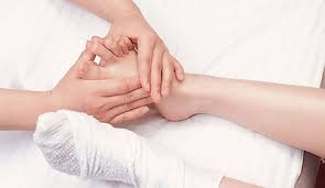 sơ cứu và chǎm Sóc vết THƯƠNG PHầN MềM