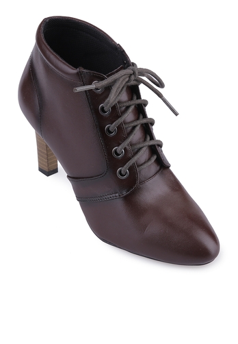 Giày boot cao gót cột dây màu nâu
