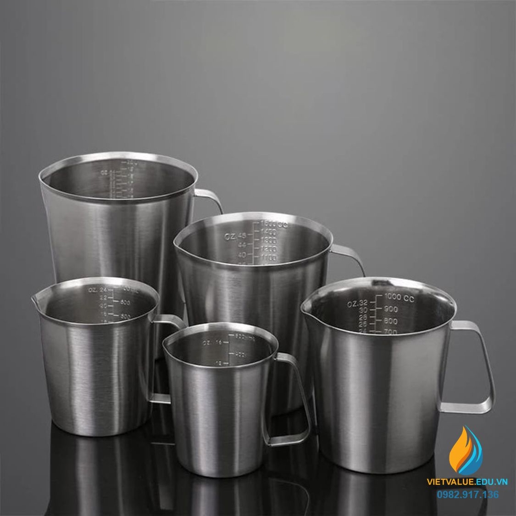 Ca inox 304 có chia vạch, có tay cầm, có mỏ rót, dung tích 2000ml VIETVALUE