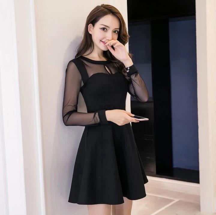 Chân váy đen lật tà Black Flipted Skirt