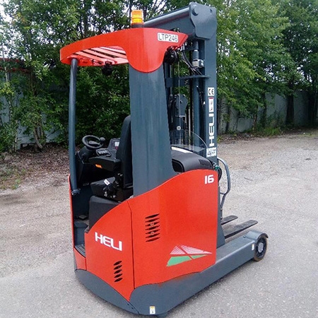 xe nâng reach truck 1.6-2 tấn