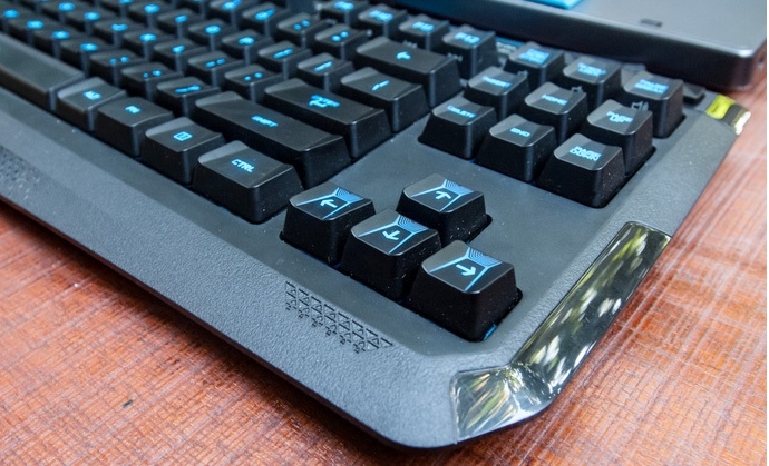 Bàn phím cơ Logitech G310 Atlas Dawn