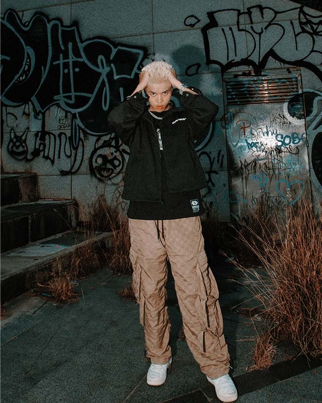 D32-AK7 Jacket Elite
