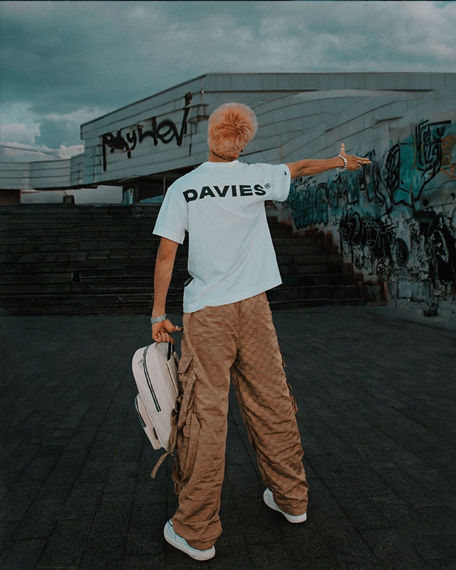 DSW Statement Tee
