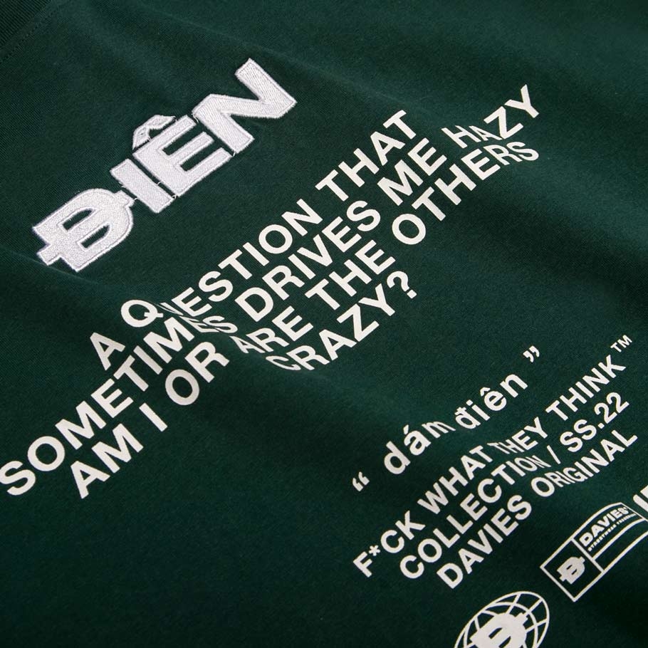 DSW Tee Điên