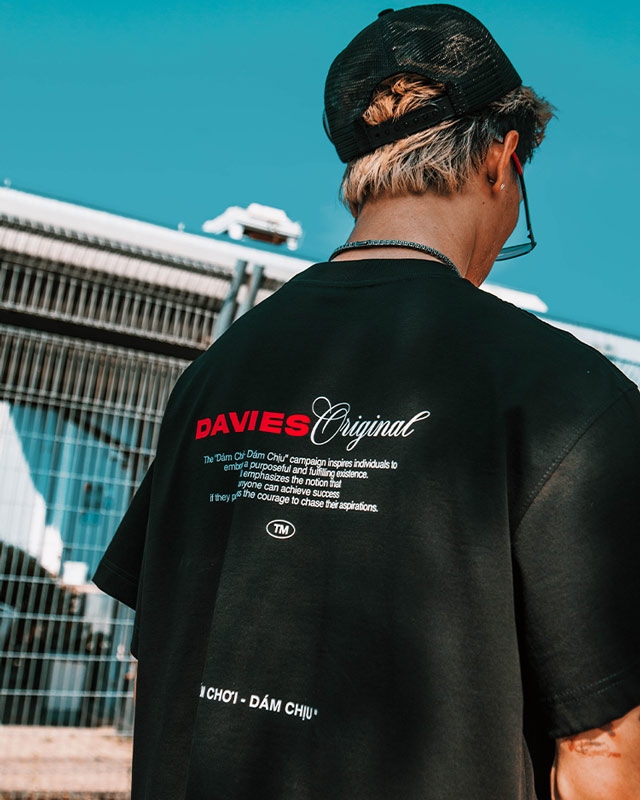 DSW Tee 