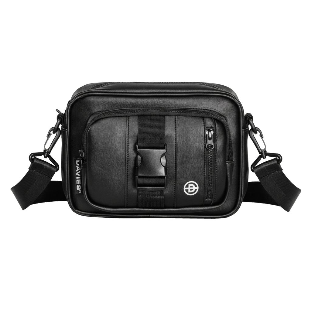 DSW Signature D-Pocket Bag
