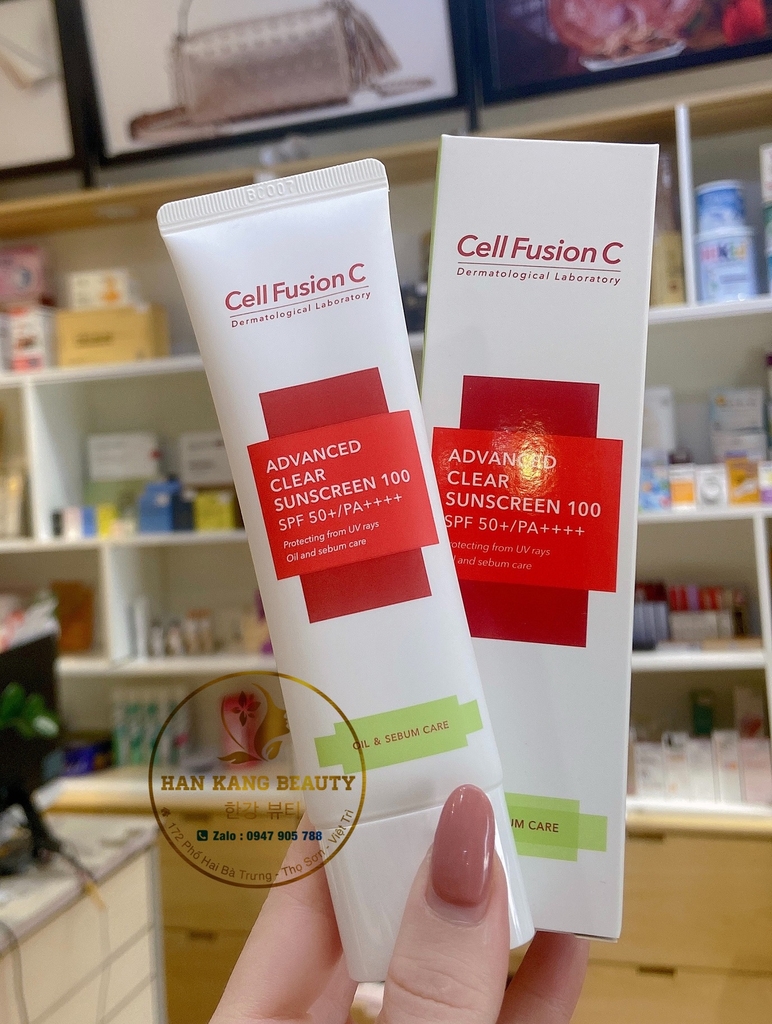 Kem chống nắng cho da dầu mụn Céll Fùsion C Advanced Clear Sunscreen 100 SPF 50+PA++++
