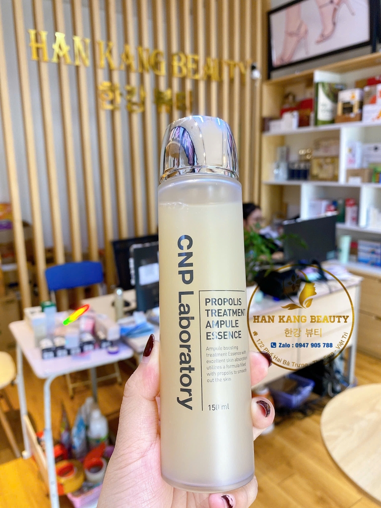 Nước Thần Keo Ong Phục Hồi Da CNP Laboratory Treatment Ampule Essence