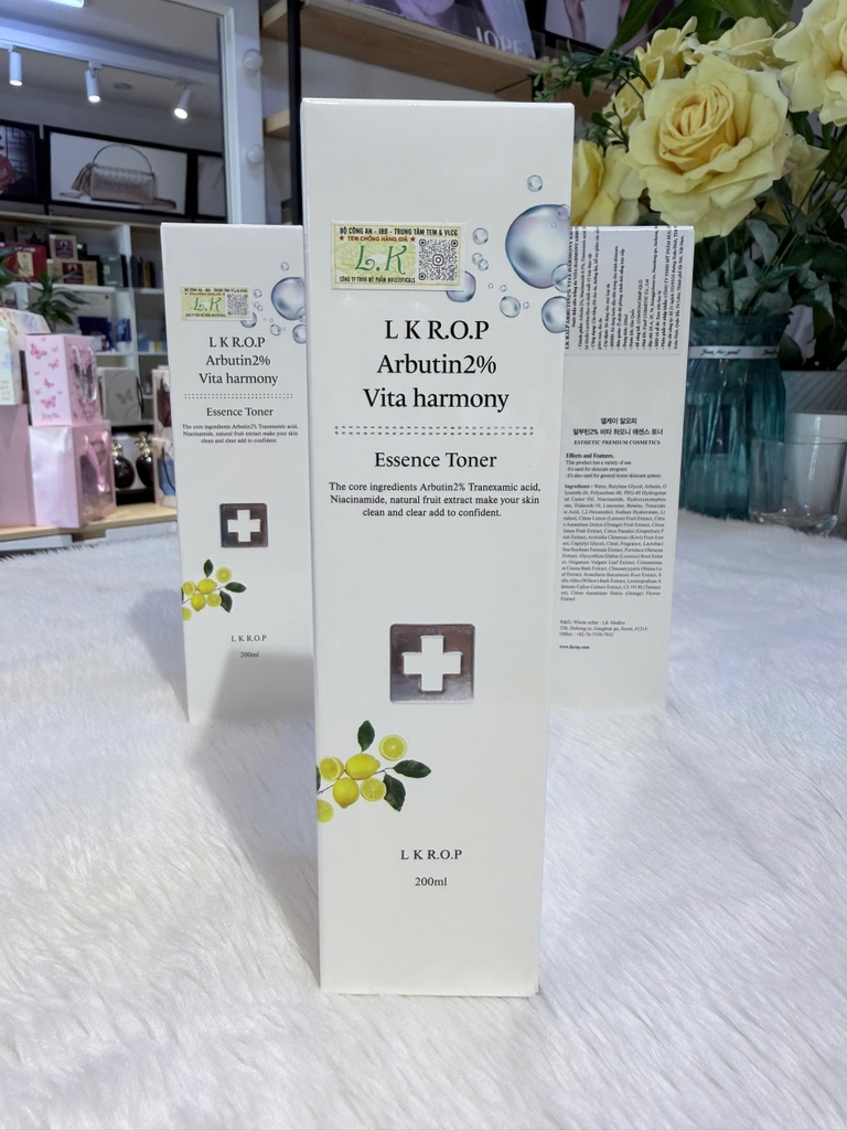 Nước hoa hồng (nước thần) LK ROP Arbutin2% Vita Harmony Essence Toner 200ml