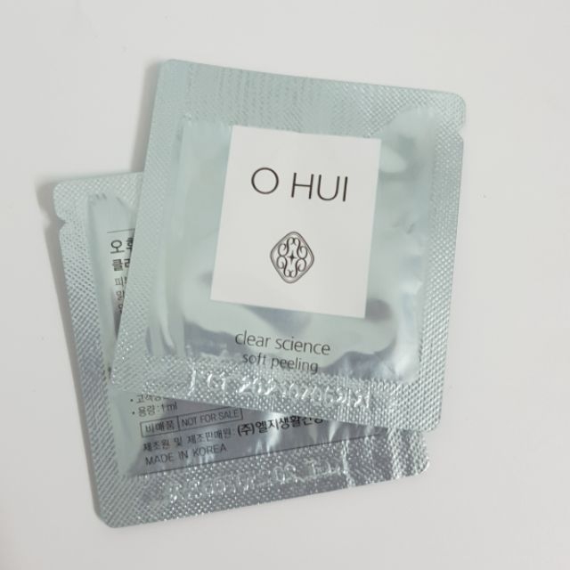 Tẩy da chết Ohui Clear science sosf peeling ( dạng gói )