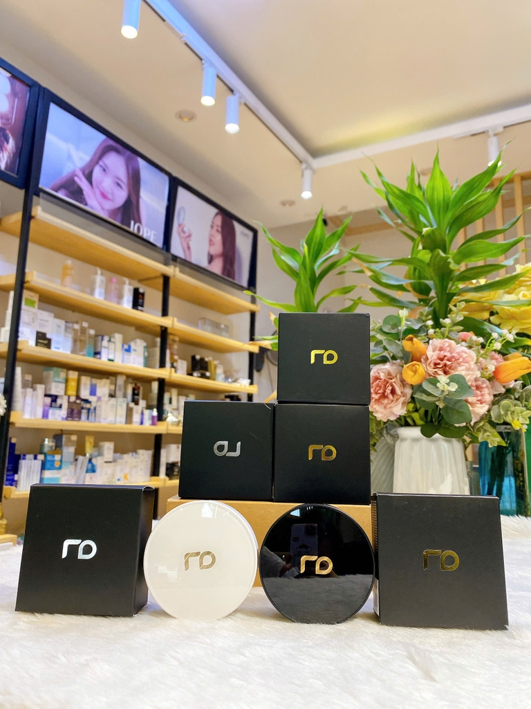 Phấn nước dành cho mọi loại da RENODERM Day Long BB Cream SPF50+PA+++ / SPF37PA++ 15g