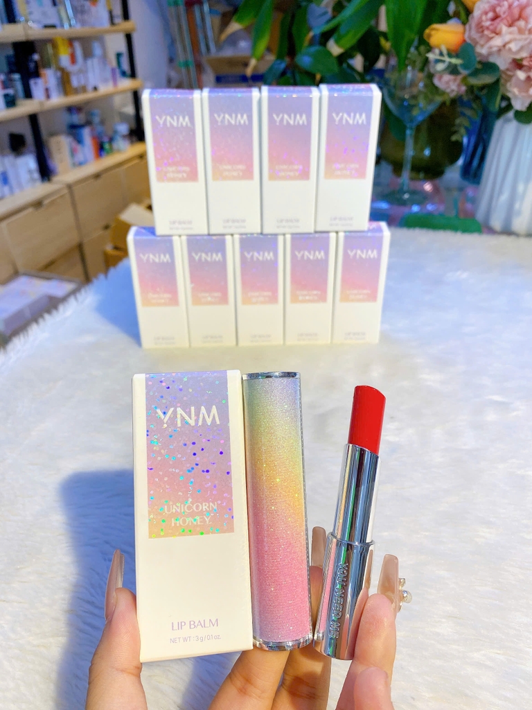 Son Dưỡng Môi mềm mịn, đổi màu theo nhiệt độ YNM Rainbow Honey Lip Balm (có VAT)
