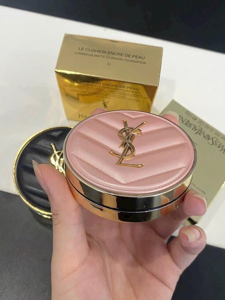 Phấn nước YSL Glow Pact Cushion Limited Edition Vỏ Hồng - Màu B20
