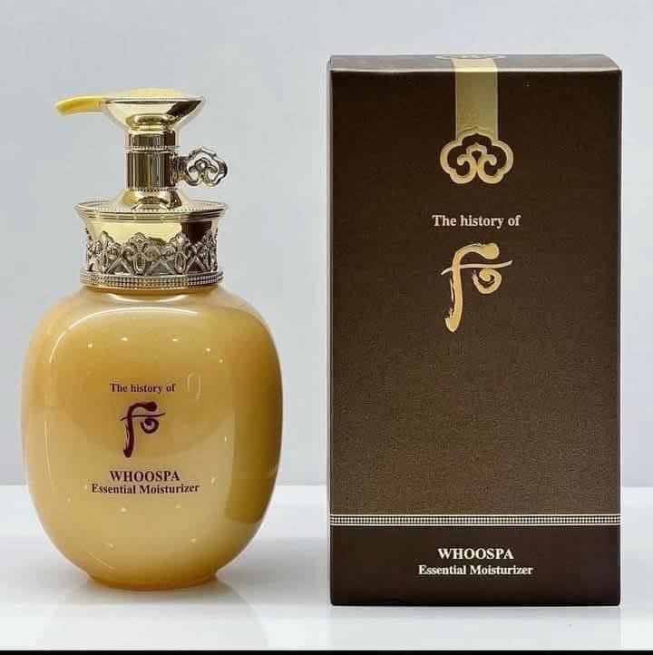 Dưỡng thể trắng da, mềm mịn, không bết dính thảo dược Hoàng cung Whoo Spa Essential Moisturizer 220ml