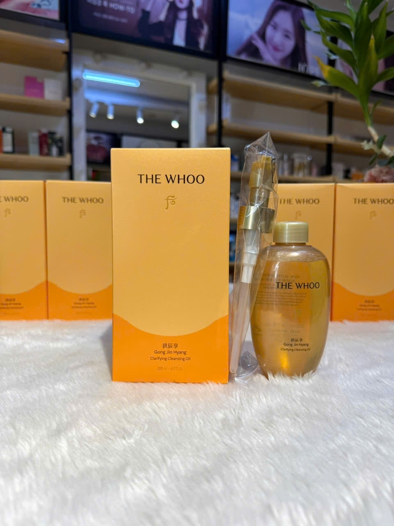 Dầu tẩy trang sạch sâu cho mọi loại da Whoo Gongjinhyang Cleansing Oil 200ml