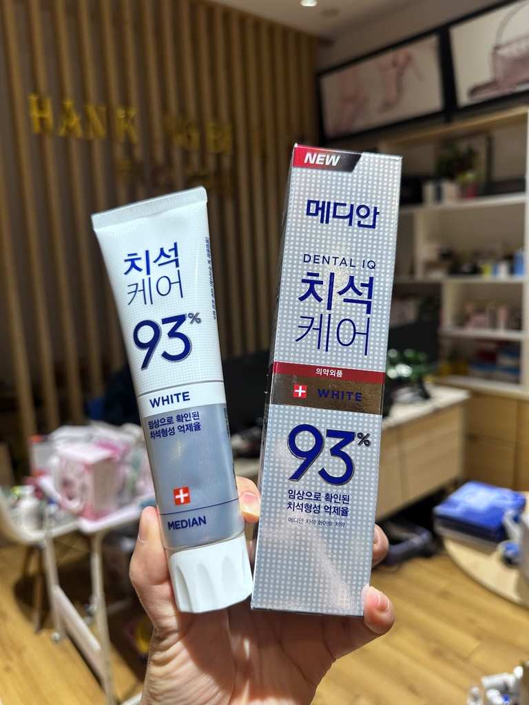 Kem đánh răng Median Dental IQ White 93% new Hàn Quốc (có VAT)
