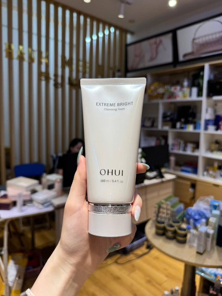 Sữa rửa mặt trắng da OHUI Extreme Bright Cleansing Foam Special Set