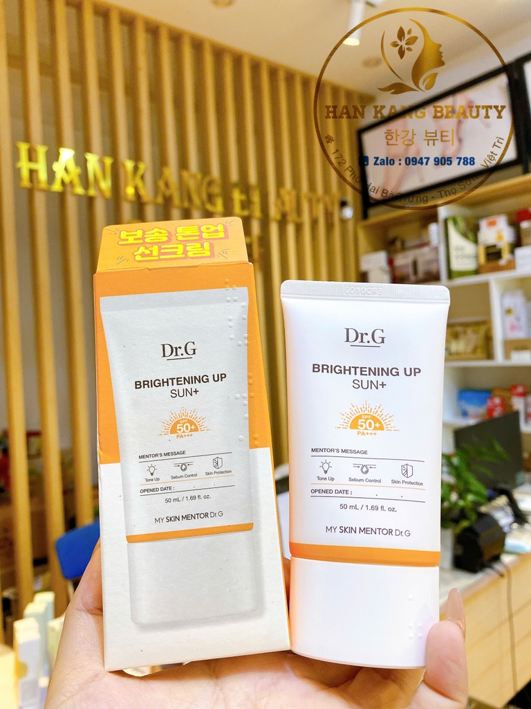 Kem chống nắng thảo dược, kiềm dầu, nâng tone da Dr.G Brightening Up Sun SPF 50PA+++ (có VAT)