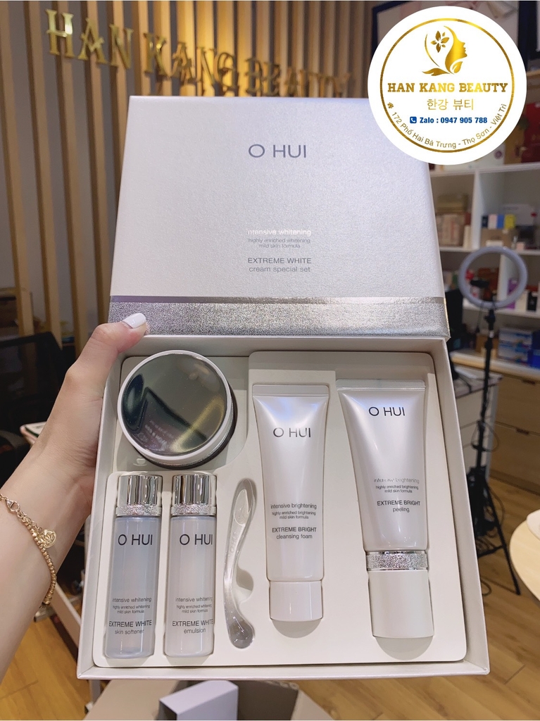 Bộ Kem dưỡng +Tẩy Da Chết OHUI Extreme White Cream Special Set 5sp