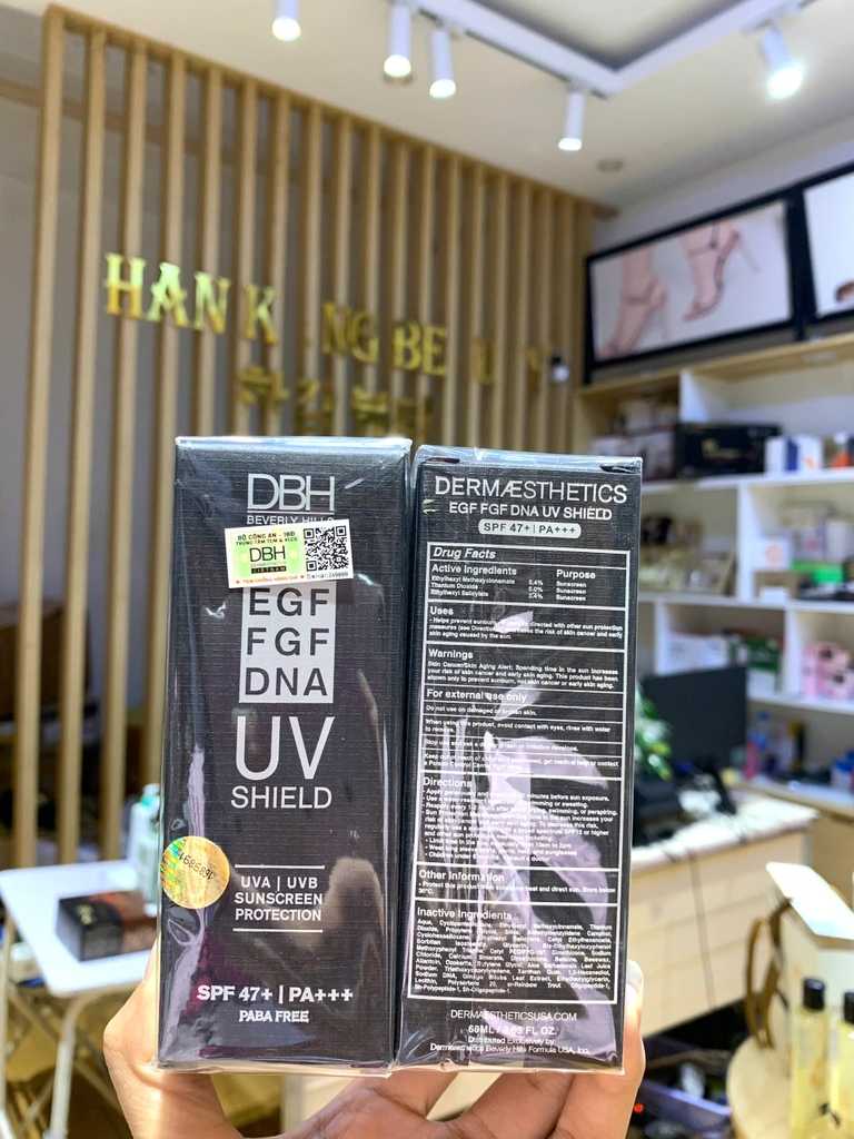 Kem Chống Nắng DBH Dermaesthetics EGF FGF DNA UV Shield EGF FGF DNA SPF47+/ PA+++, 60ml