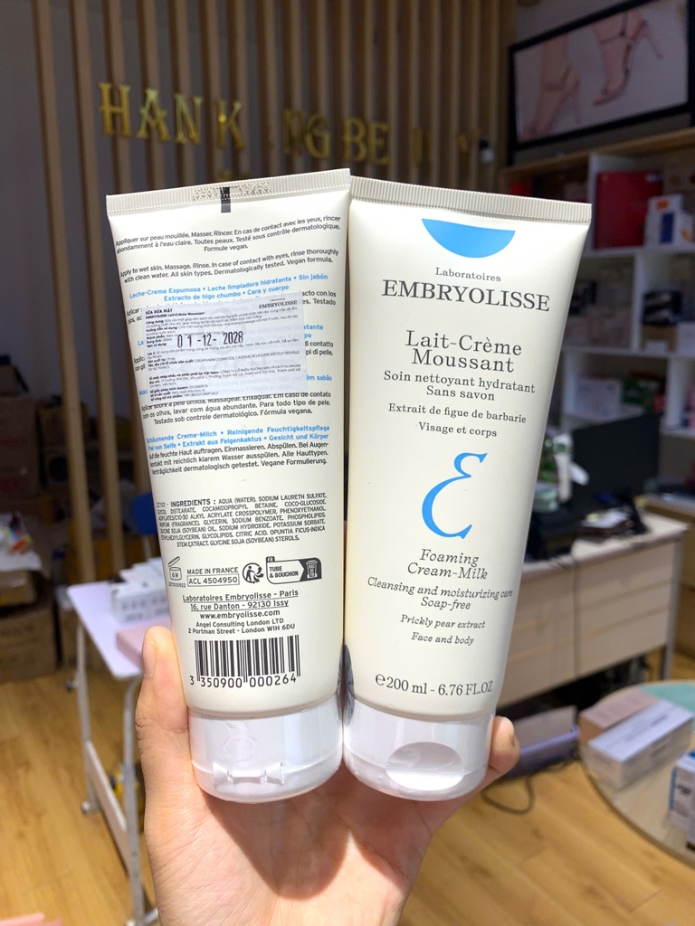 Sữa Rửa Mặt Làm Sạch Sâu, Chống Oxy Hóa  Embryolisse Lait-Creme Moussant 200ml