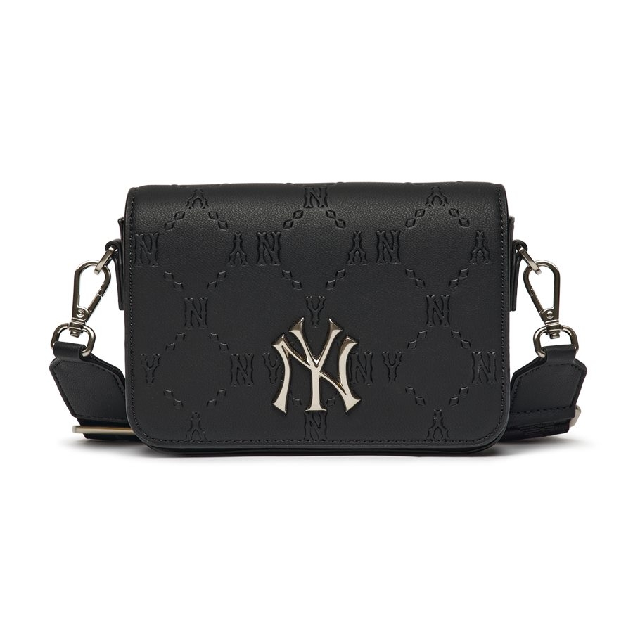 Authentic Louis Vuitton Lockme Chain Bag Crossbody Handbag Shoulder Black  Gold  eBay