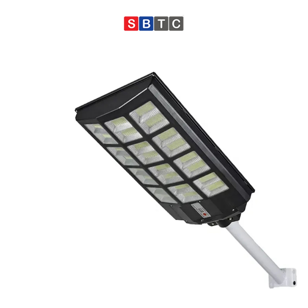 Đèn Năng Lượng Mặt Trời Bảo Mã Siêu Sáng Công Suất 200W 300W 400W Cột Đèn