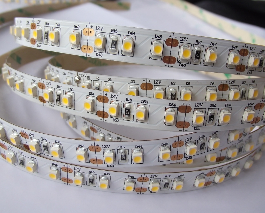 Led dây dán 3528